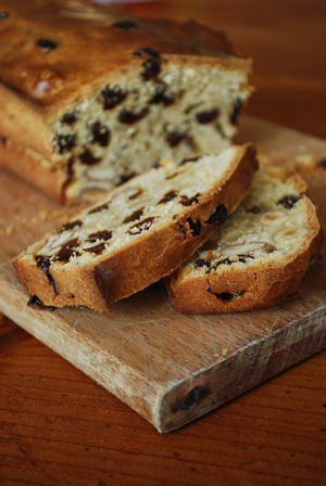 Recette pain de seigle aux raisins - Marie Claire