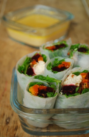 Rouleaux de printemps aux légumes rôtis