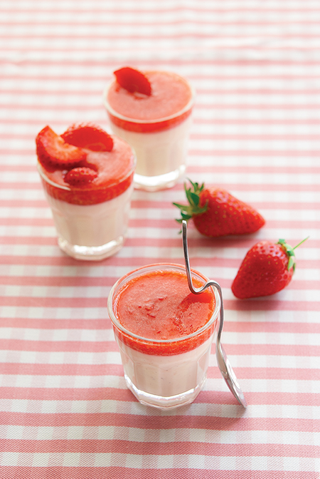 Pannacotta au coulis de fraise